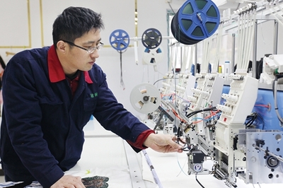 冠炯机电 新产品拓市场